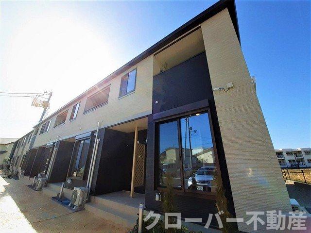 観音寺市柞田町のアパートの建物外観