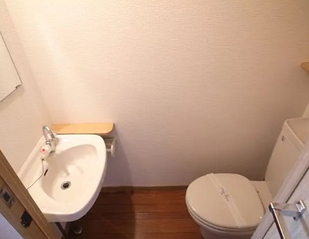 洗面設備　別部屋参考写真となります。
