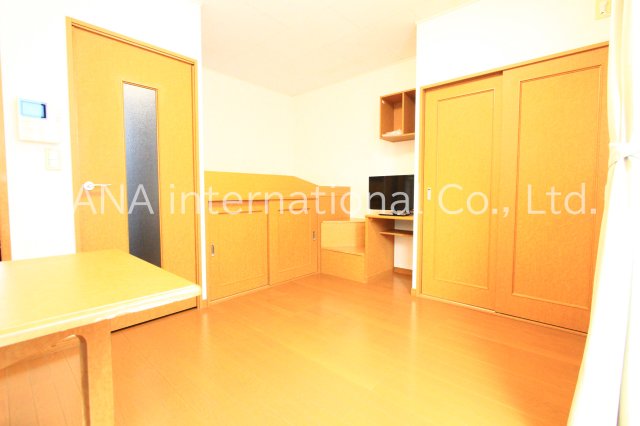 居室・リビング　※１階のみフローリングとなります