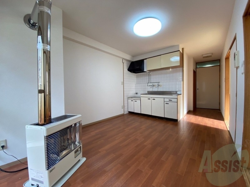 居室・リビング　広くてキレイなＬＤＫが広がっていて、充実した生活が送れそう。