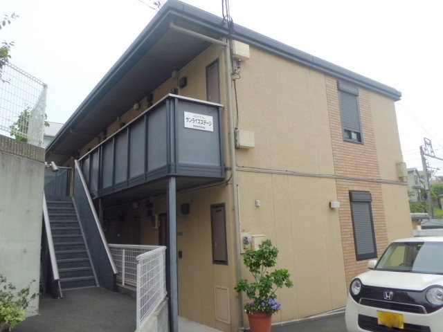 エントランス　ユニット工法で安心のセキスイハイム施工