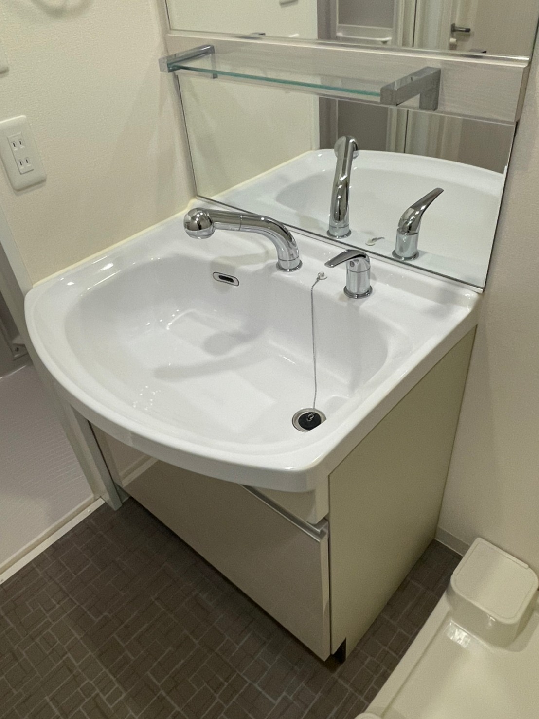 洗面設備　※同タイプ・同モデル