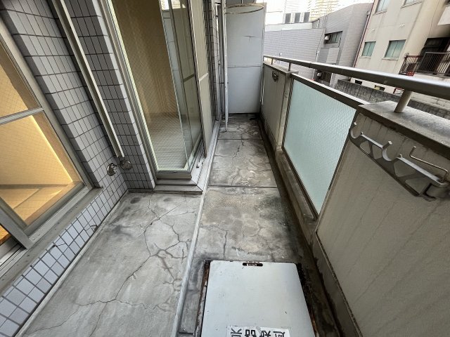 バルコニー　バルコニーがあります