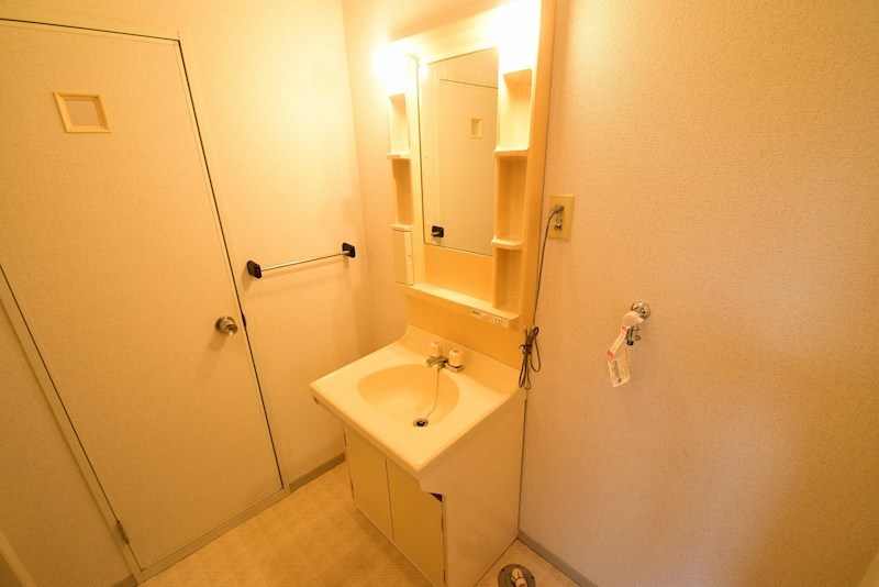 洗面設備　別部屋参考