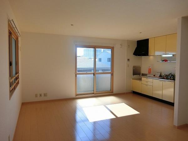 居室・リビング　広々リビング！