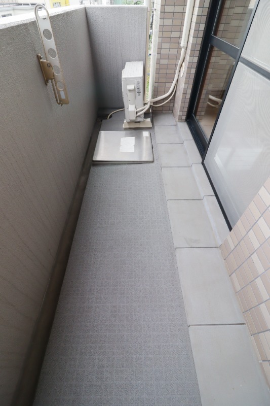 バルコニー　図面と現状に相違がある場合には現状を優先