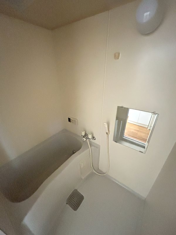 バス・シャワールーム　別の部屋参考写真