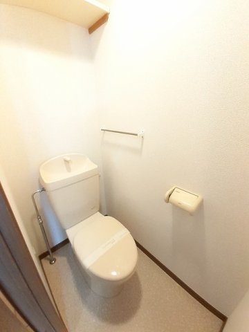 トイレ　シンプルで使いやすいトイレです