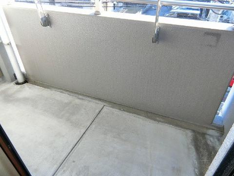 　バルコニー　ベランダ