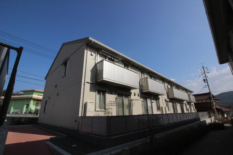 建物外観　カーサアリエッタA棟　建物外観