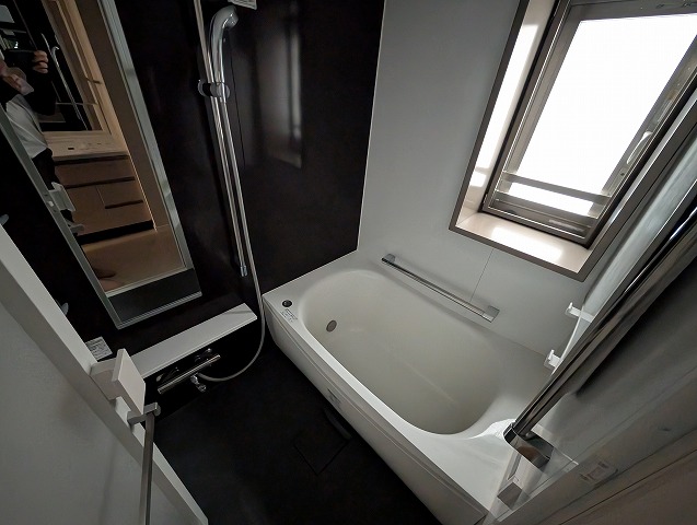 バス・シャワールーム