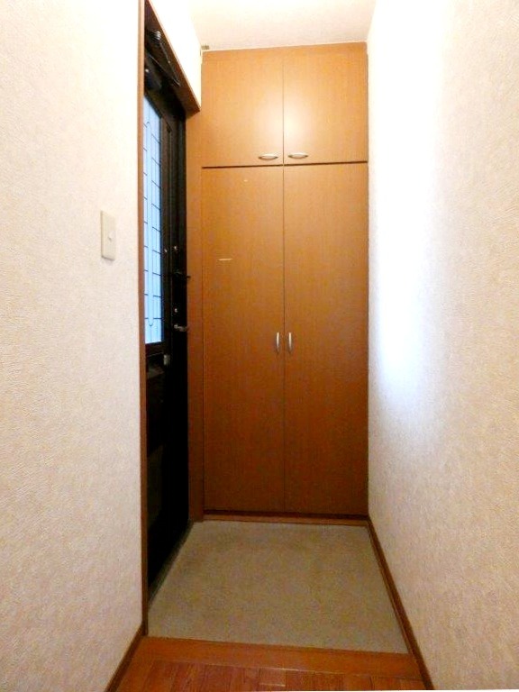 玄関　図面と現状に相違がある場合には現状を優先