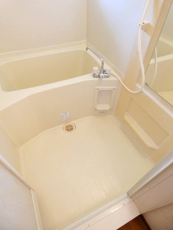 バス・シャワールーム　図面と現状に相違がある場合には現状を優先