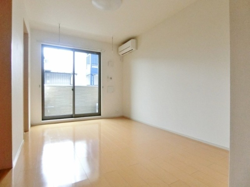 居室・リビング　図面と現状に相違がある場合には現状を優先