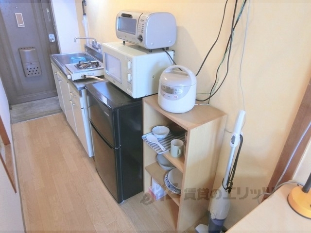 その他部屋・スペース　冷蔵庫・棚・レンジ等