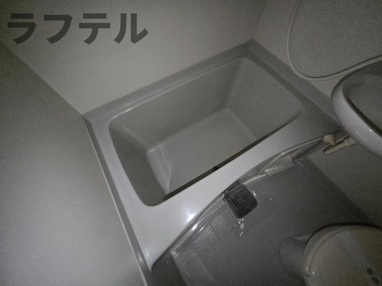 バス・シャワールーム　別部屋イメージ写真