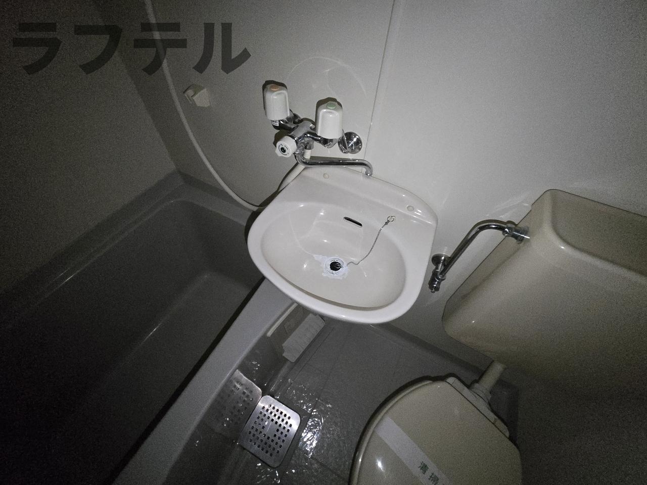 洗面設備　別部屋イメージ写真