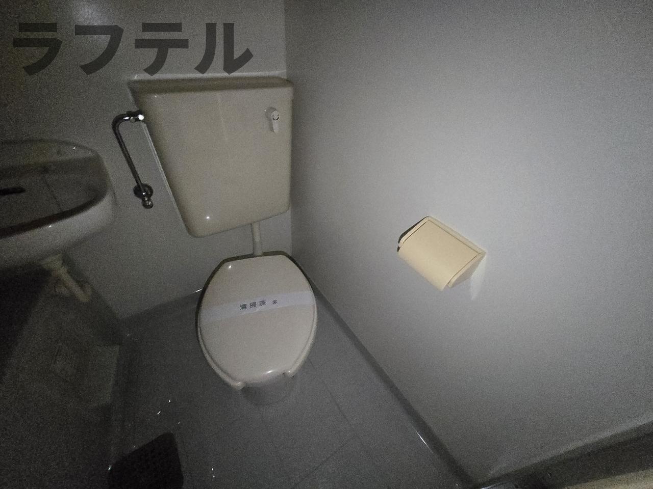 トイレ　別部屋イメージ写真