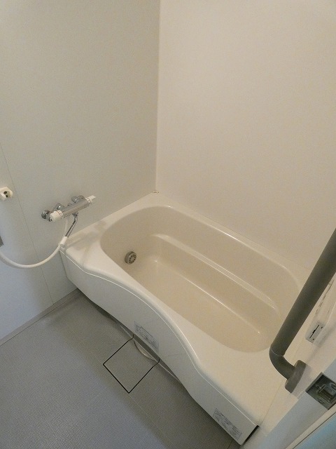 バス・シャワールーム　バス※別部屋参考写真