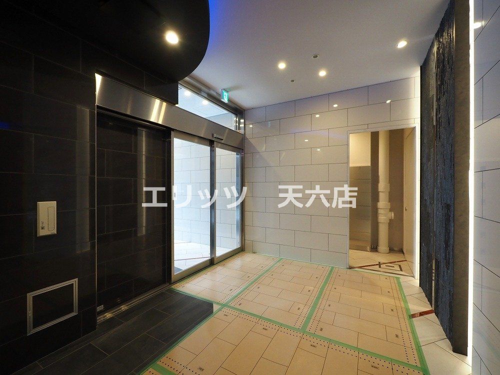 ロビー　エントランス