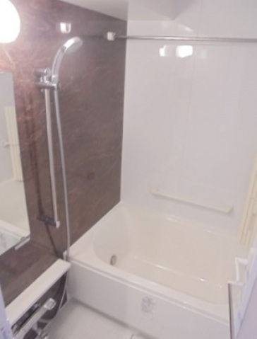 バス・シャワールーム　バス