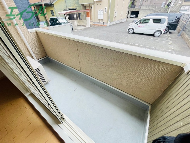 バルコニー　同型反転参考写真です。