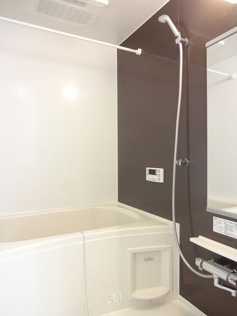 バス・シャワールーム　お風呂です