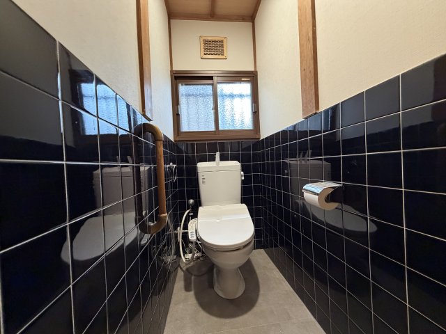 トイレ　ゆったりとした空間のトイレです