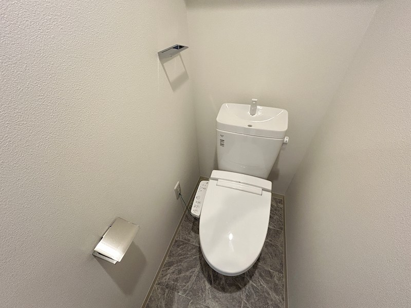 MAISON PREMIER 6のトイレ写真