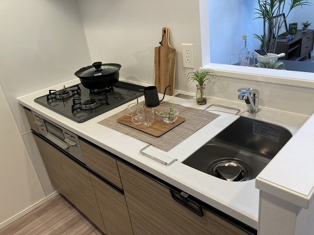 キッチン　モデルルーム写真