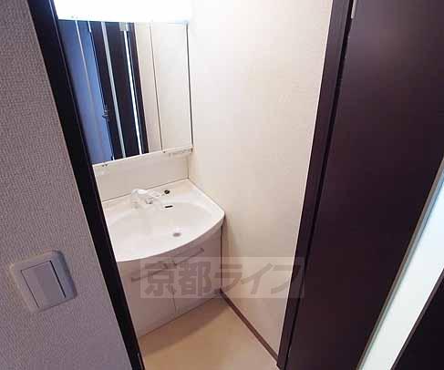 洗面設備　便利なシャンプードレッサー