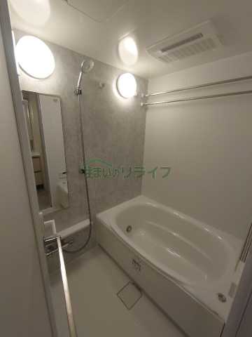 バス・シャワールーム　別部屋参考写真