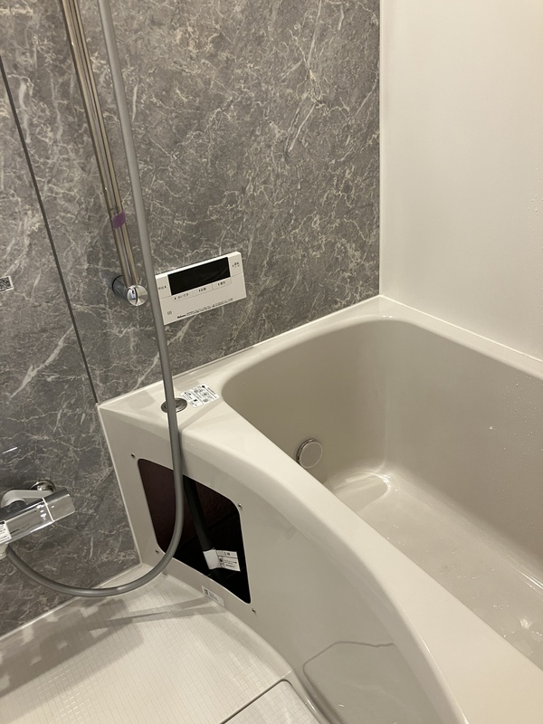 バス・シャワールーム　追い炊き機能つきのお風呂です。