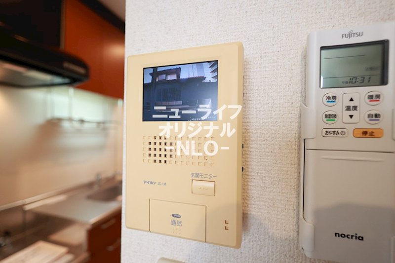 セキュリティ　室内から来訪者を確認できるTVモニターホン付で安心です☆