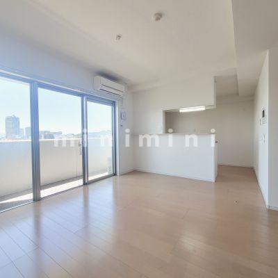 居室・リビング　※写真は別号室のものですので現状優先とさせていただきます