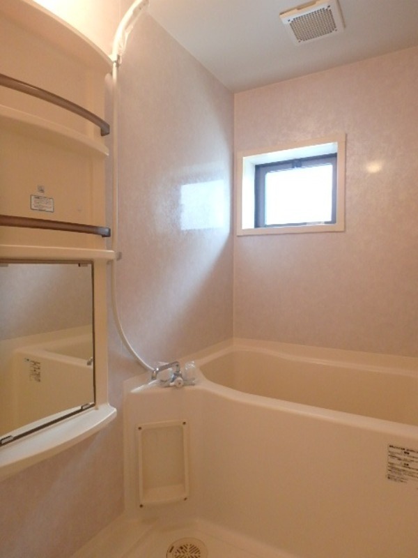 バス・シャワールーム　図面と現状に相違がある場合には現状を優先