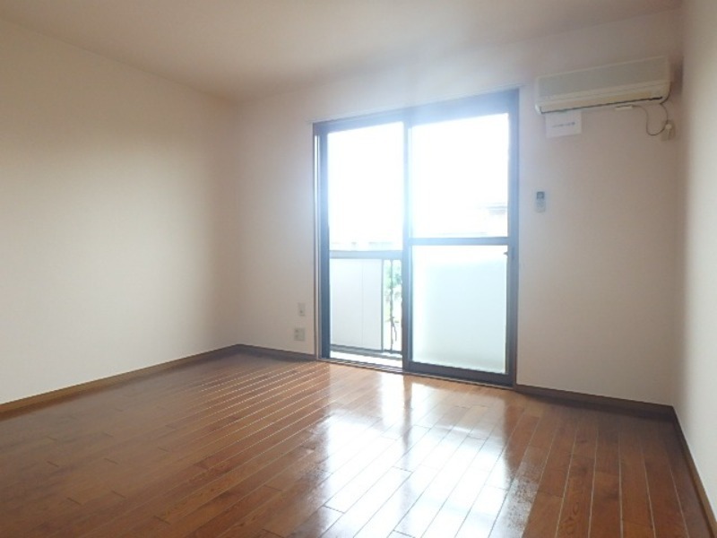 居室・リビング　図面と現状に相違がある場合には現状を優先