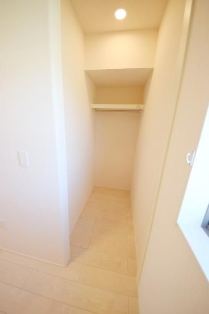 収納　★洋室のＷＩＣは扉がないのでお部屋を広く使えますね★