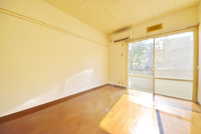 居室・リビング　★お部屋探しはタウンハウジング稲田堤店まで★