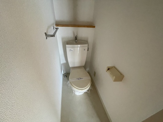 トイレ　※別部屋の写真です