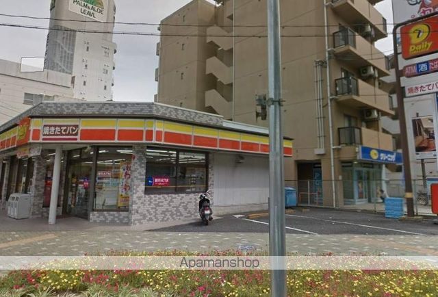 コンビニ　デイリーヤマザキ（コンビニ）まで170m