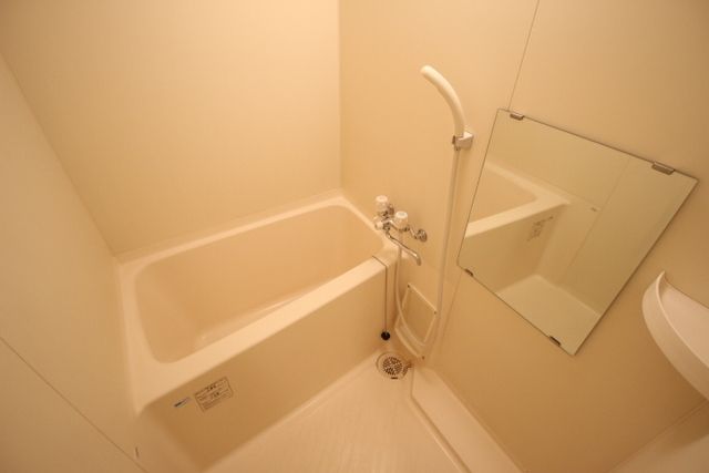 バス・シャワールーム　ゆったりバスタイム