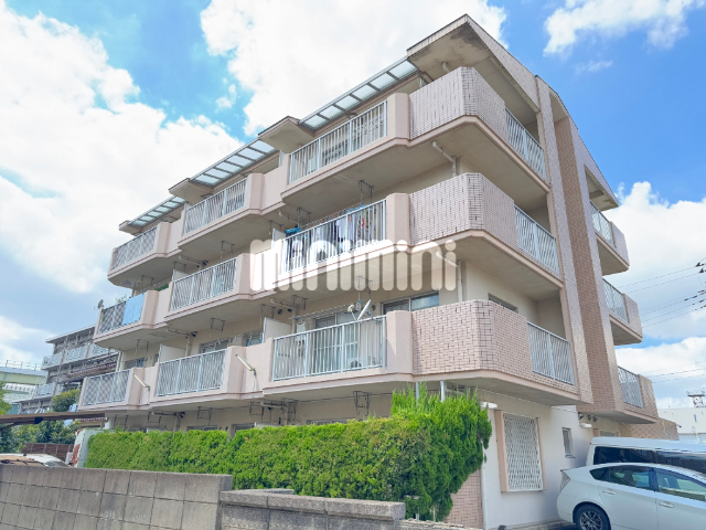 建物外観　閑静な住宅街にあります