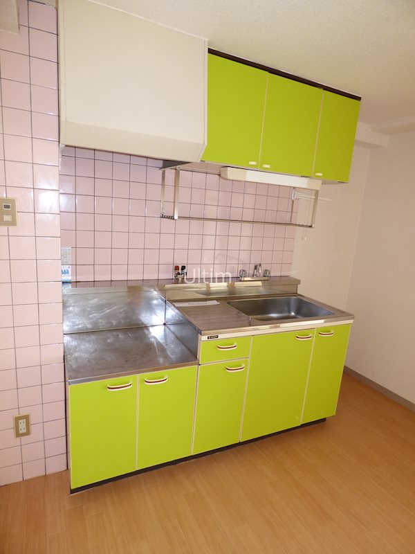 キッチン　同じタイプのお部屋の写真です。ご参考までに