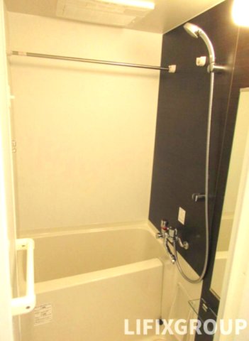 バス・シャワールーム　風呂