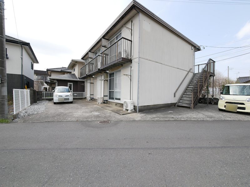 駐車場　敷地内駐車場