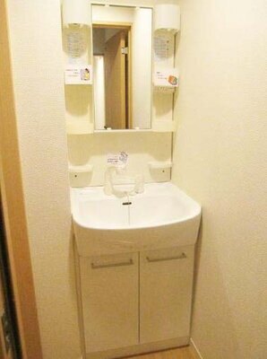 洗面設備　シャンプードレッサー