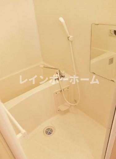 バス・シャワールーム　お風呂です