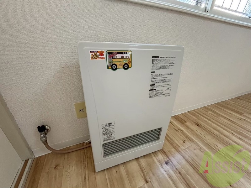 その他設備　暖房です。冬場の寒い日でも安心ですね～