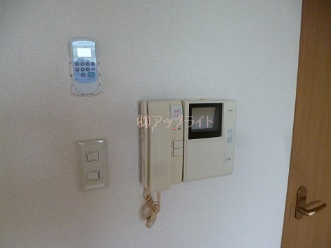 セキュリティ　モニター付インターホン